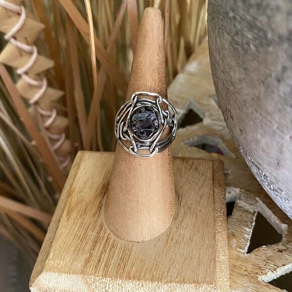 Russian Shungite Solid Sterling Silver Israeli Style Ring Size 7 - Picture 1 of 10